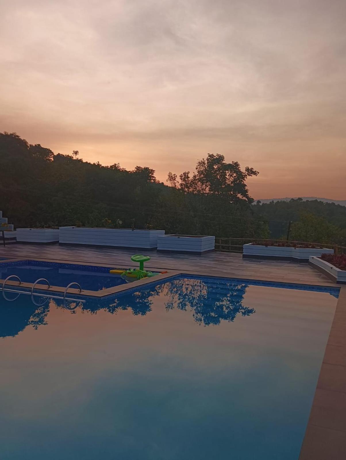 The Arcadia Resort - Umroi Shillong Zewnętrze zdjęcie
